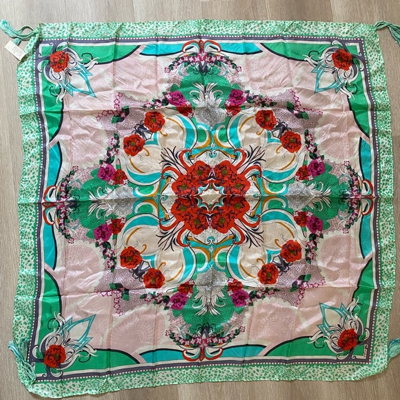 Johnny Was Silk Scarf - Picture 1 of 4